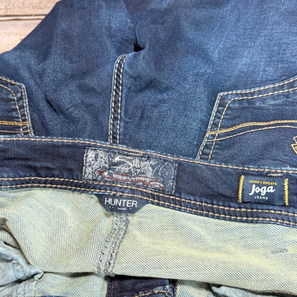 Silver Hunter Joga Jeans Mens 32x31 Actual Blue Slim Tapered Stretch Knit Denim - Picture 4 of 8